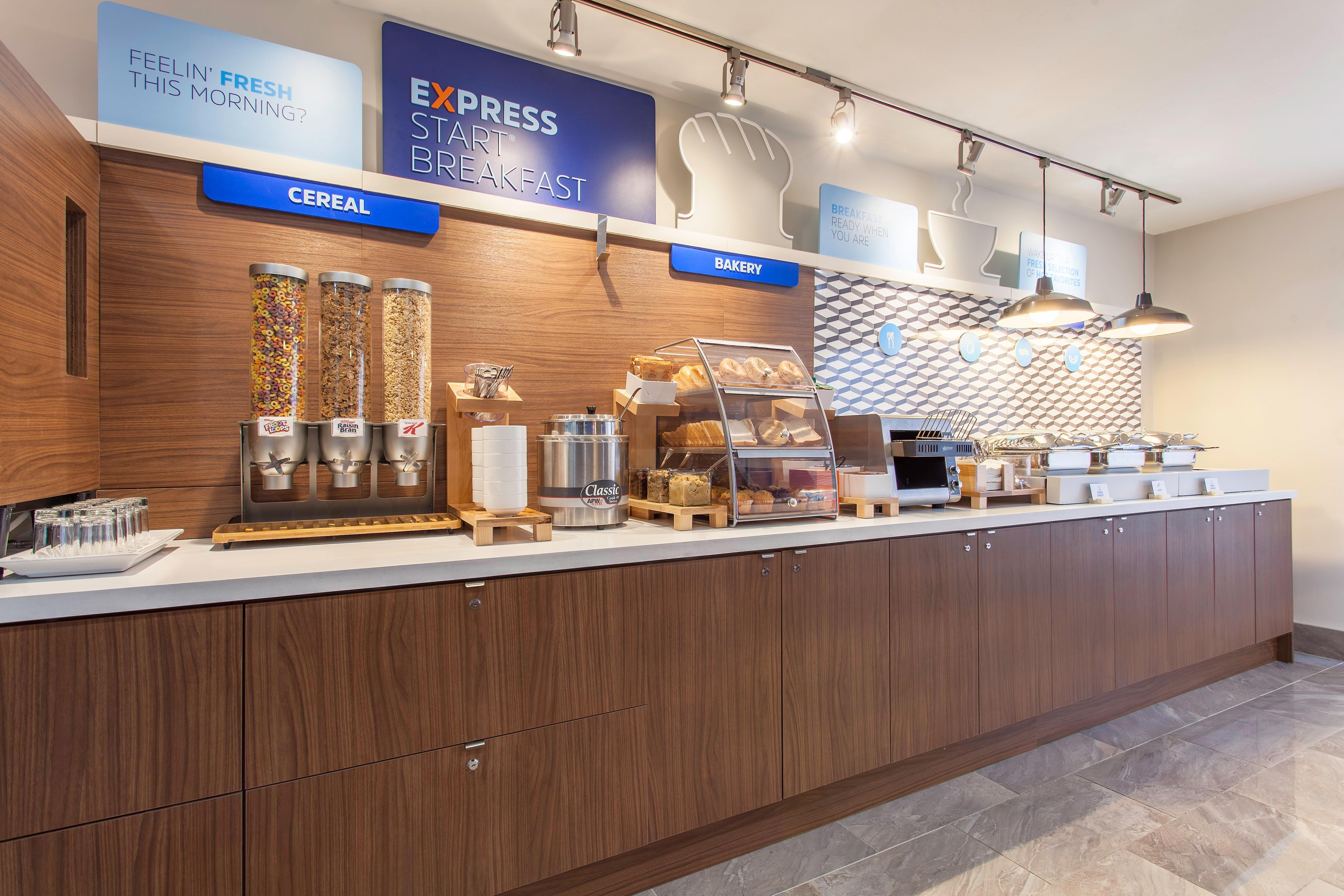 Hotel Express & Mississauga-toronto Southwest By Ihg