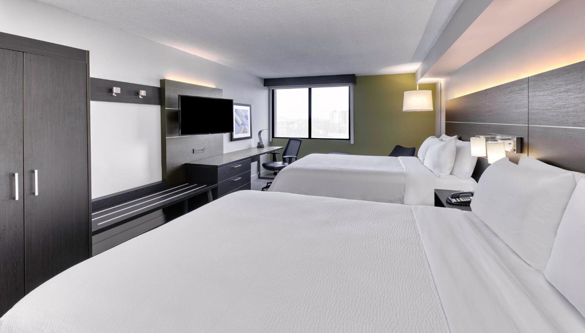 Express & Mississauga-toronto Southwest By Ihg Mississauga