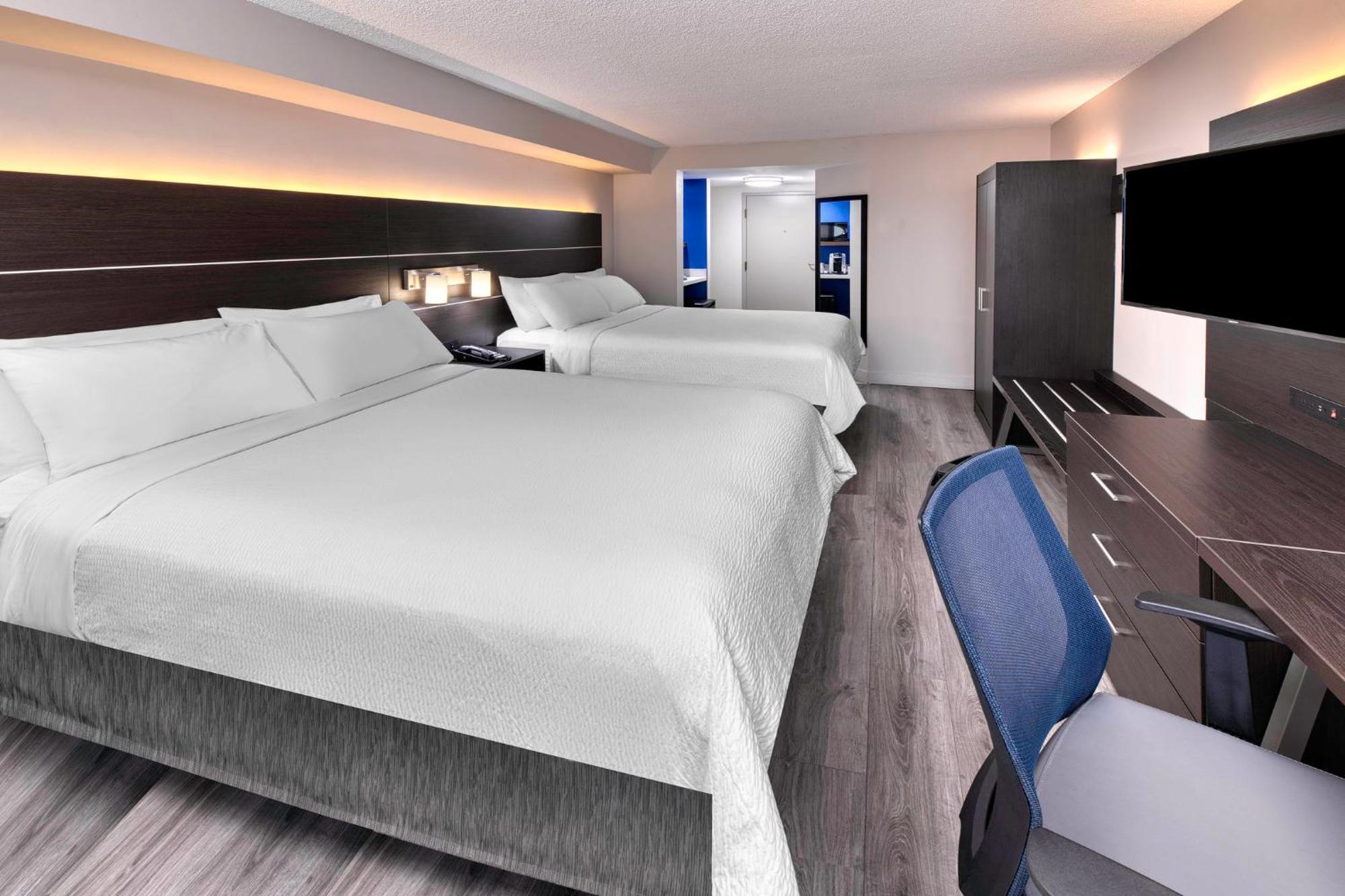 Express & Mississauga-toronto Southwest By Ihg Mississauga