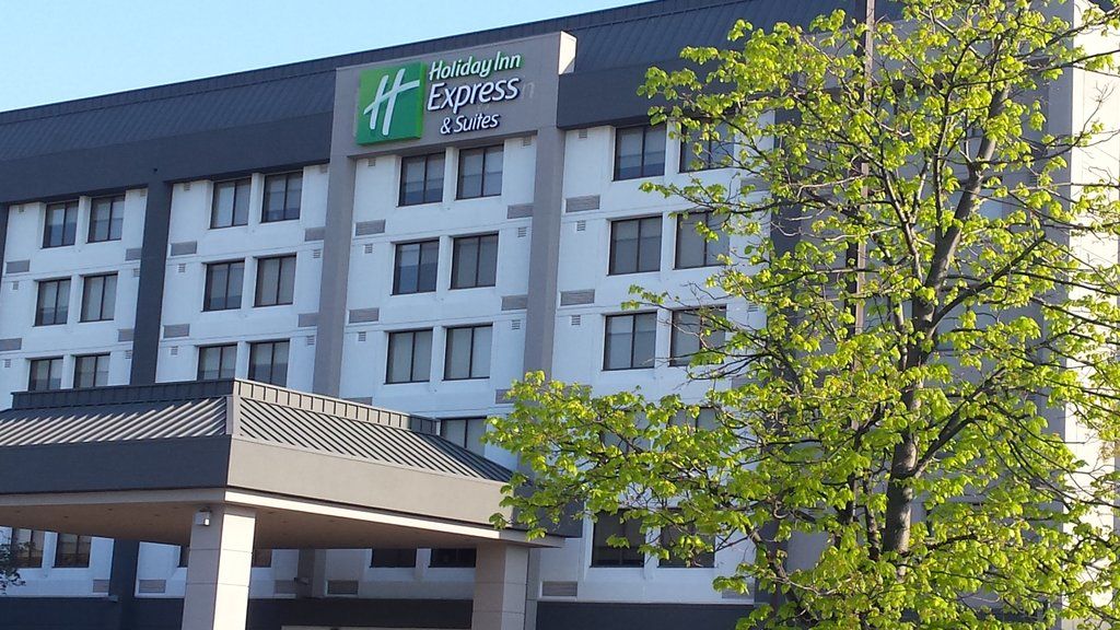 Express & Mississauga-toronto Southwest By Ihg Hotel Mississauga